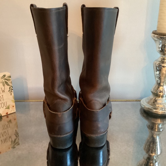 Frye Harness 12r boots - Picture 2 of 7